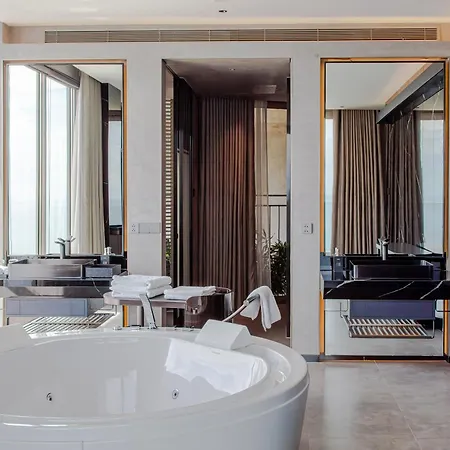 M Hotel Danang Exterior photo Bathroom